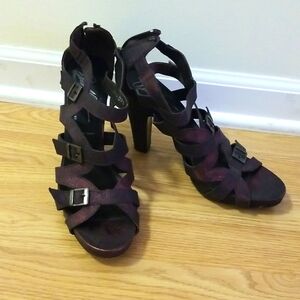 Donald J. Pliner Vijab Strappy Heeled Sandals Metallic Burgundy